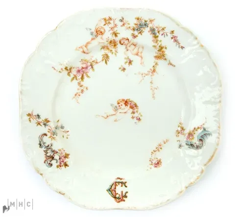 imagem: Louça dos Anjinhos